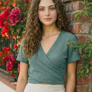 Lea Crop Top